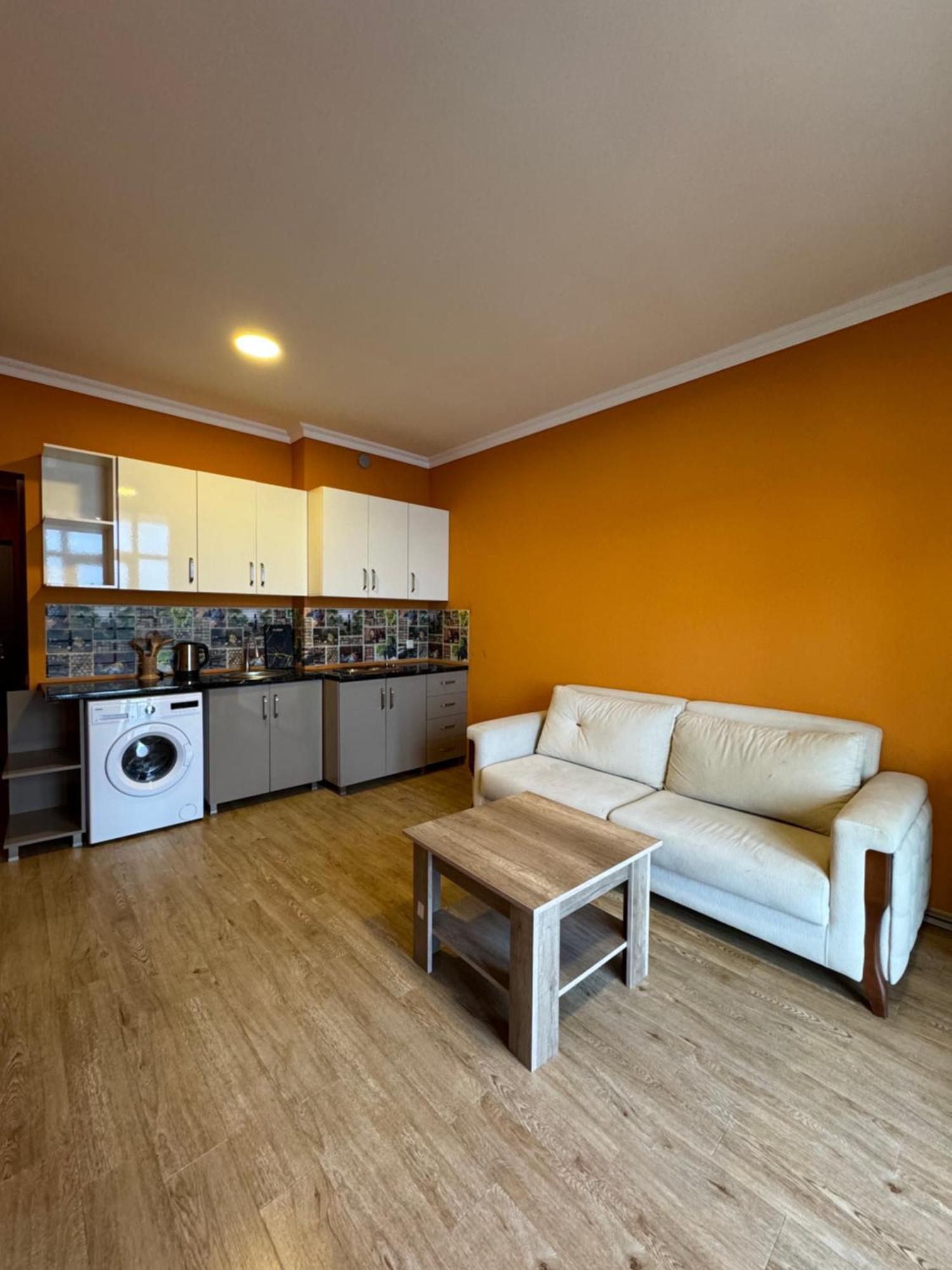 Colibri Apartamento Batumi Exterior foto