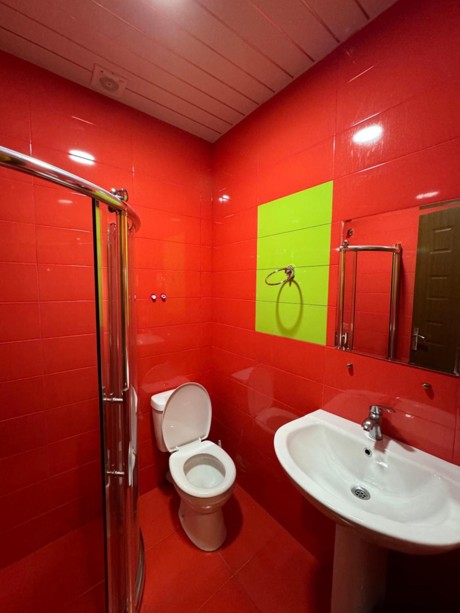 Colibri Apartamento Batumi Exterior foto