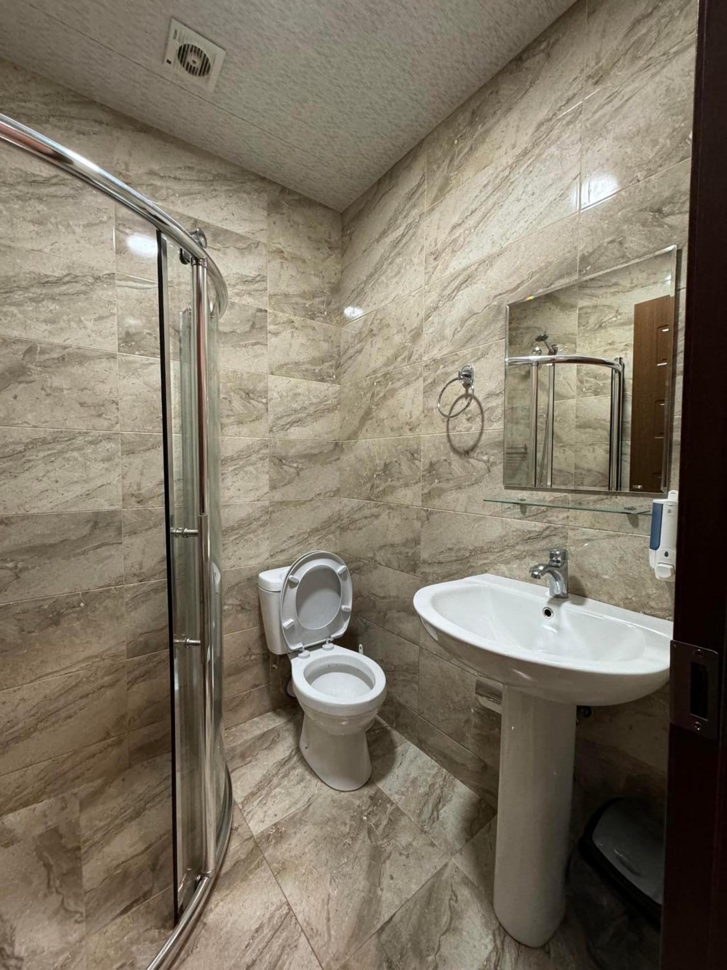 Colibri Apartamento Batumi Exterior foto